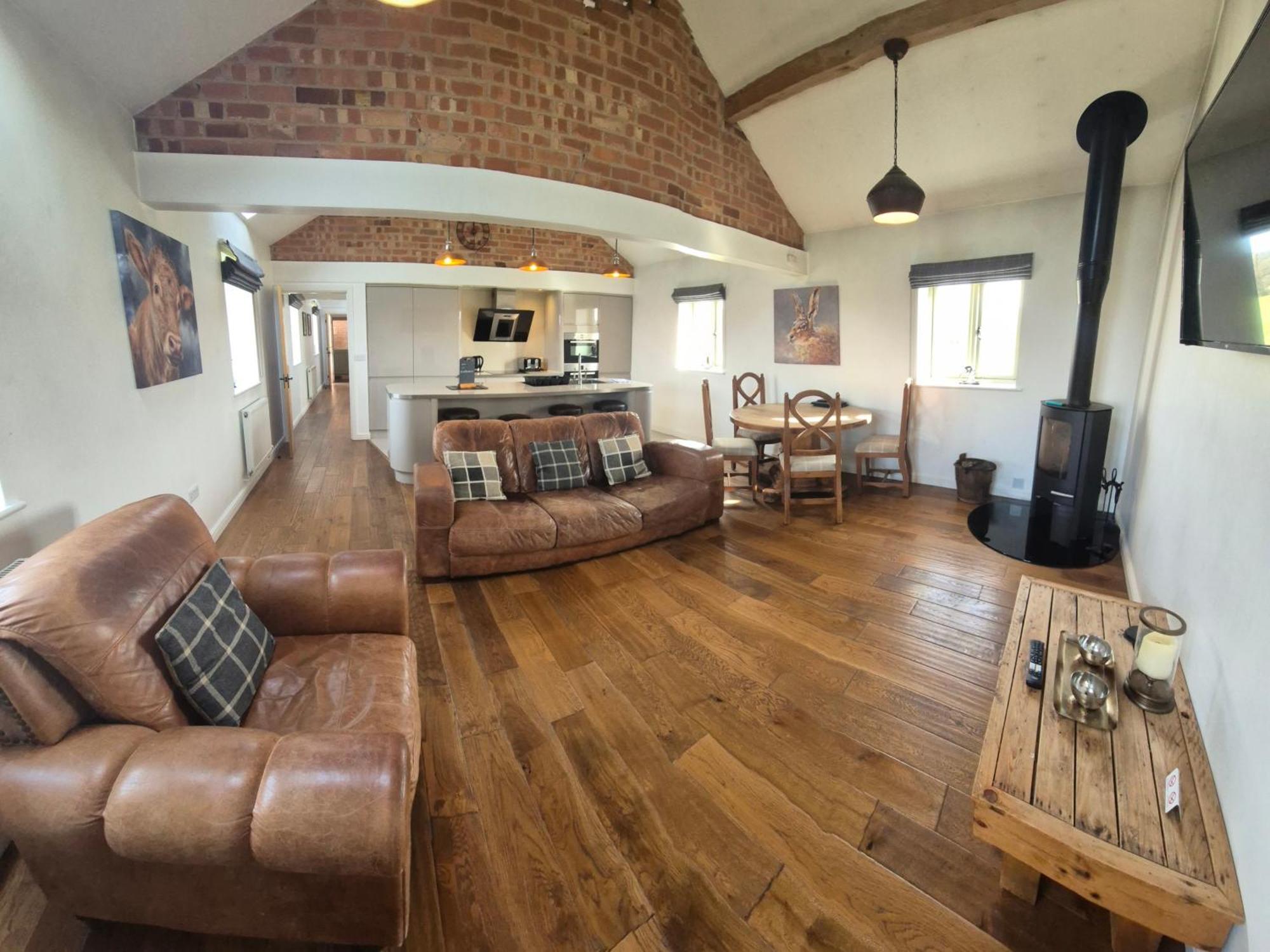 Bowland Breaks-A Luxury Barn Conversion With Optional Hot Tub, Log Burner And Countryside Views ロングリッジ エクステリア 写真
